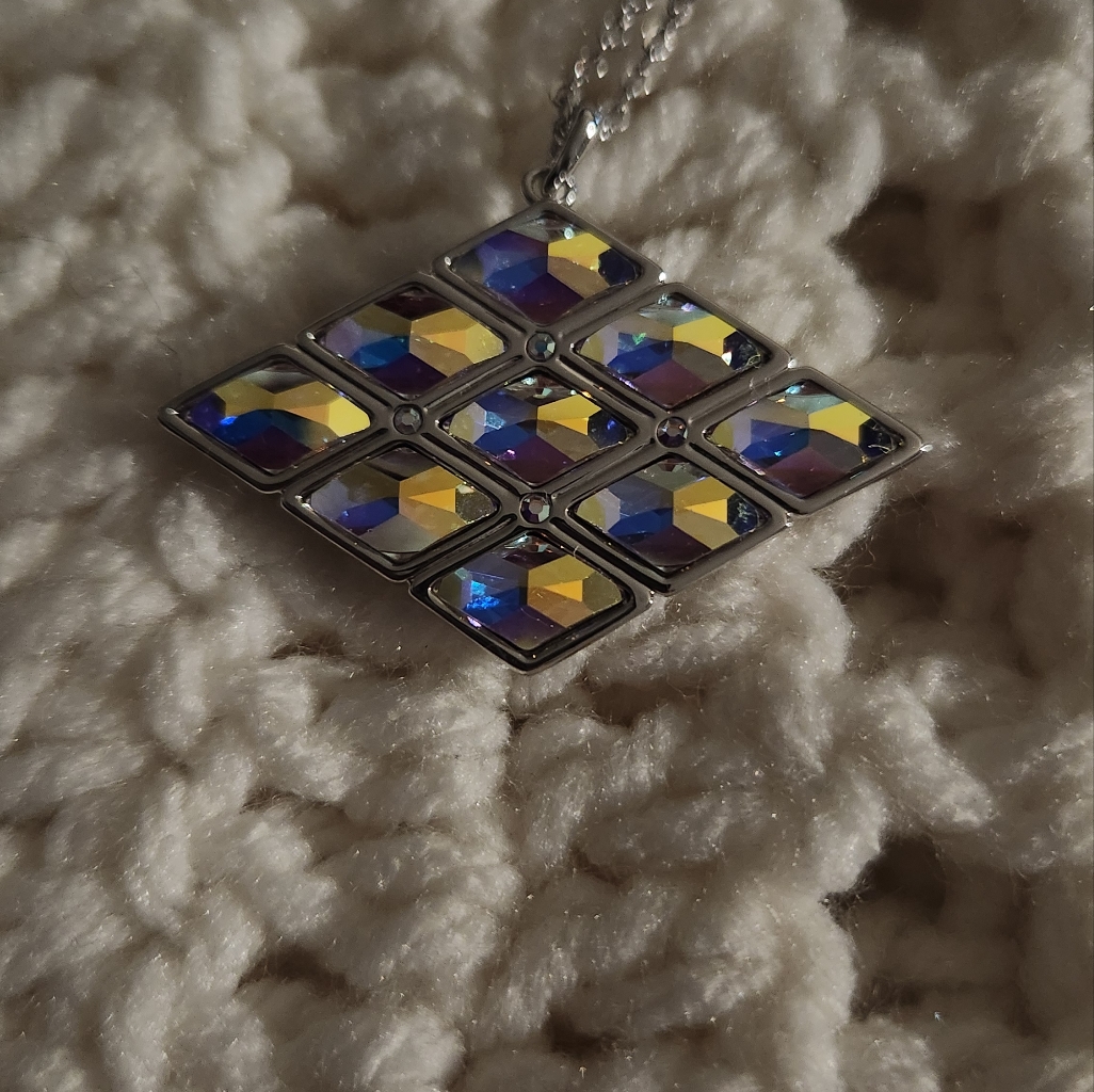 Touchstone Crystal Geometric Crystal Pendant Necklace 45$